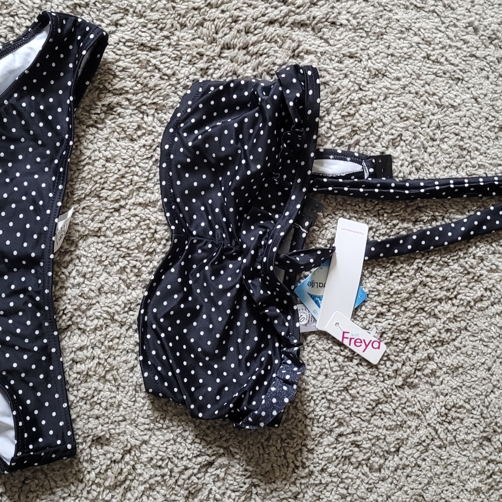 Bikini NWT
